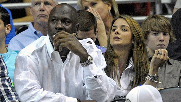 Michael Jordan engaged to model Yvette Prieto