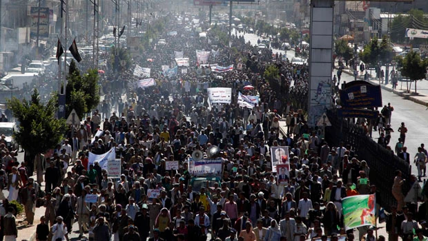 Yemenis rally, denounce killings of protesters