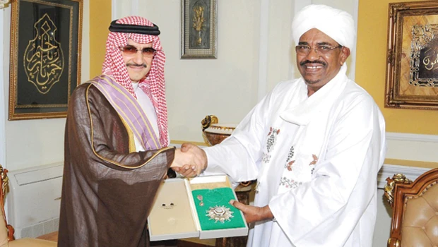 Top Sudanese honor for Alwaleed