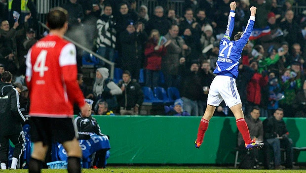 Schalke out; Kiel stuns Mainz in German Cup