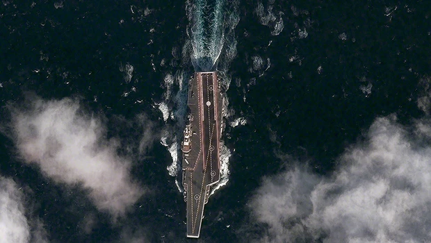 Satellite gets pic of Chinese carrier