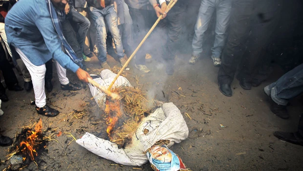 Strike across India against retail reform
