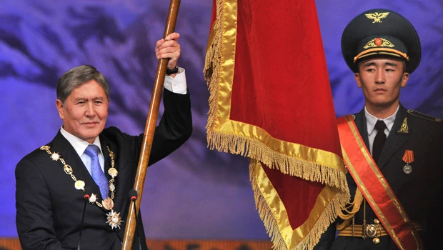 New Kyrgyz leader pledges unity, strong Russia ties