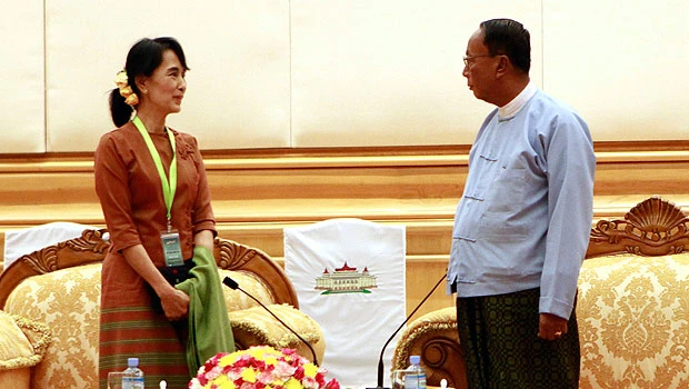 Suu Kyi’s party registers to run in Myanmar polls