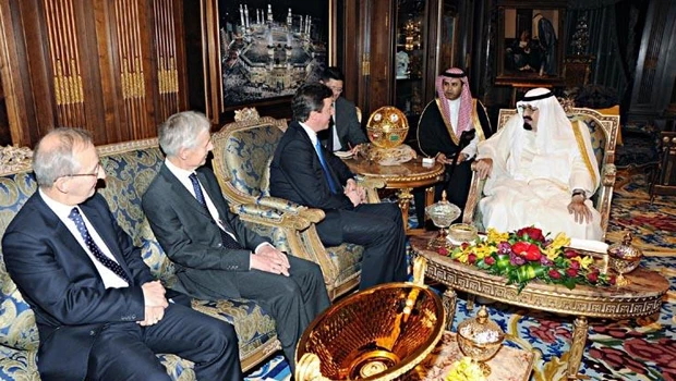 King, Cameron hold talks on bilateral and regional issues