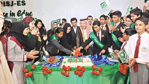 Student council members take oath