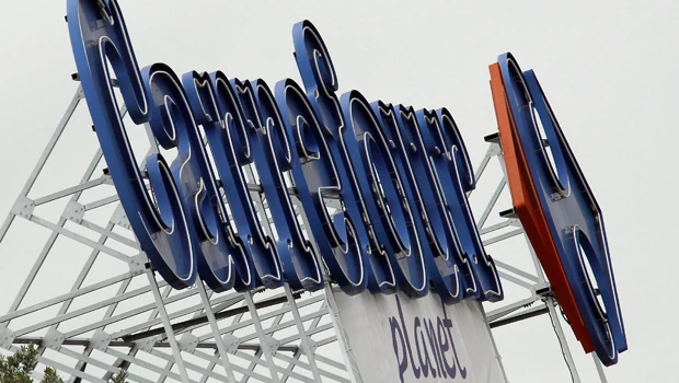 Carrefour picks retail veteran Plassat as new boss