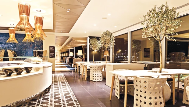 Qatar Airways sets benchmark with Heathrow lounge
