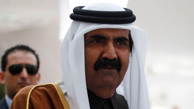Qatar emir suggests sending Arab troops to Syria