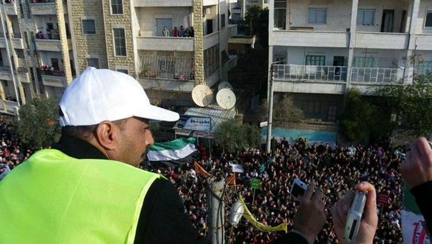Arab League calls urgent meeting on Syria as monitors get more flak
