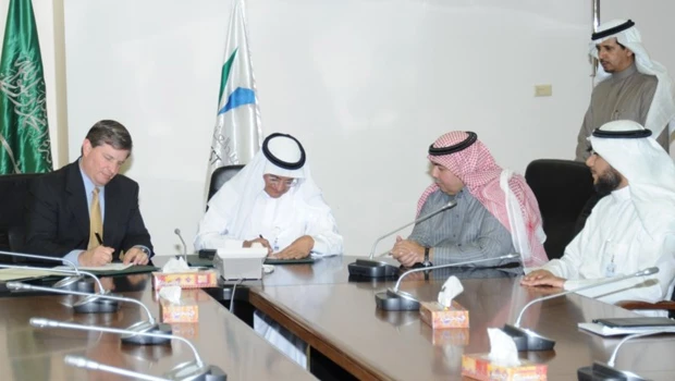 KACST, Lockheed sign technology transfer accord