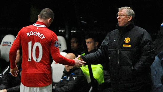 United's title hopes hit by 3-0 loss at Newcastle