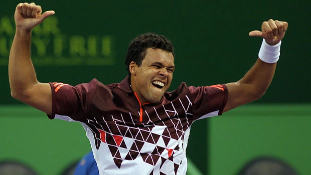 Federer, Tsonga into semis at Qatar Open