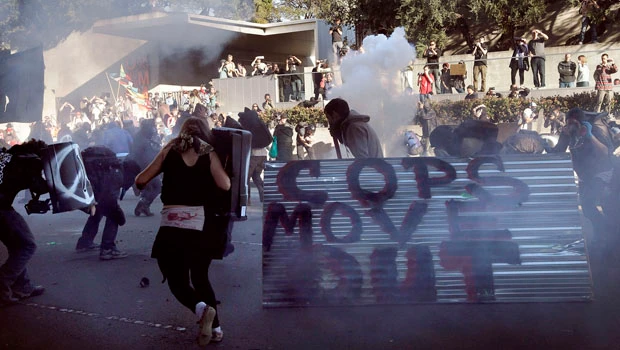 Oakland to assess damage after Occupy protests