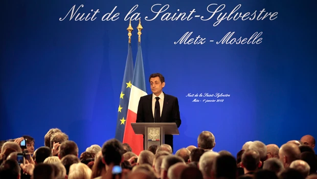 Sarkozy says financial crisis will remain in 2012