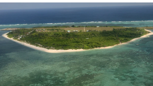 Philippines to China: UN should resolve island row