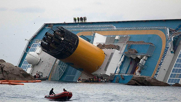 Grounded ship shifts overnight, rescue effort halted