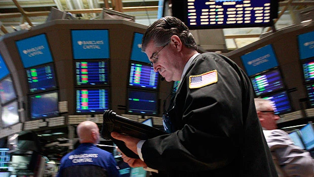 Dow index tops 13,000 after Greek bailout