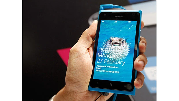 Nokia pins hopes on Windows smartphone