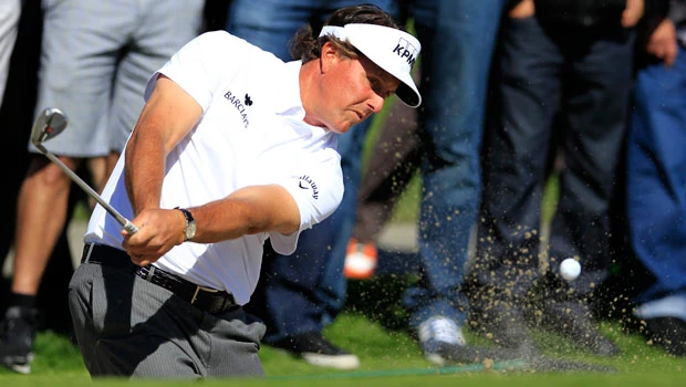 Eagle-aided 70 keeps Lefty in the lead