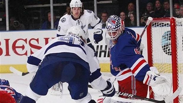 Rangers win on Richards' OT goal