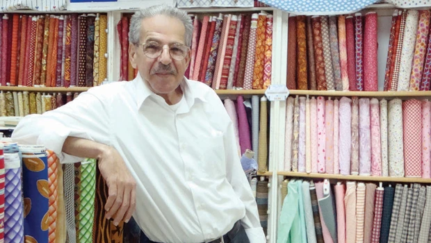 Tracking 1,200 colors of 8-string thread