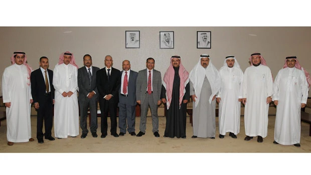STC chief receives top Yemeni telecom staff