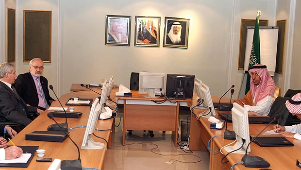 RCJY, Hungarian minister discuss cooperation