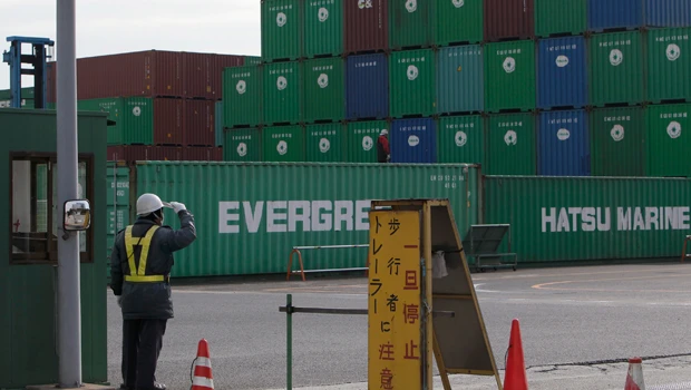 Japan’s economy shrinks 2.3% in 4Q