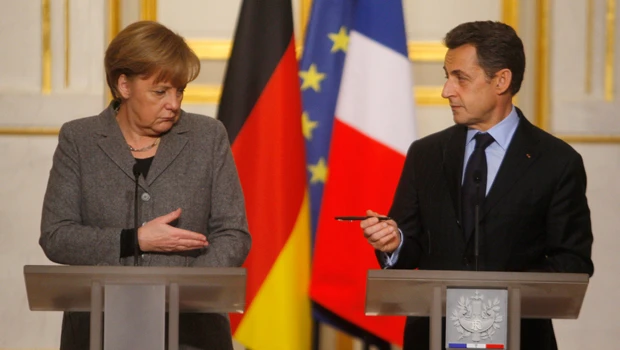 France, Germany want account for Greek debt funds