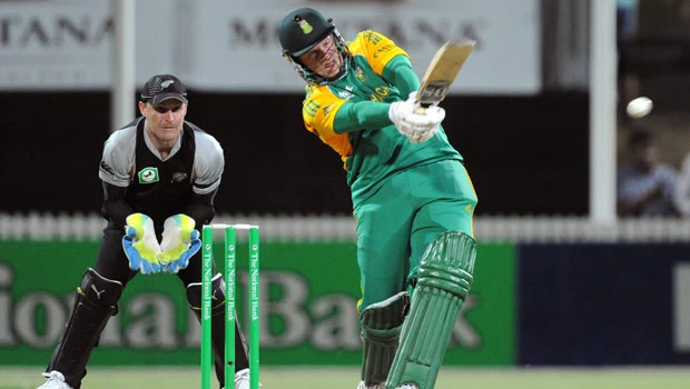 Levi smashes 13 sixes to lead South Africa