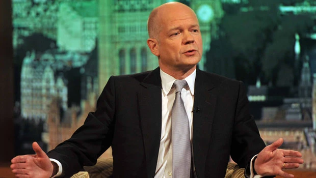 Hague warns Israel against military action on Iran