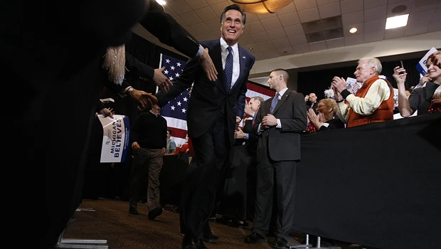 Romney wins primary races in Michigan, Arizona