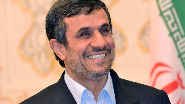 Iran backs Annan’s Syria peace plan