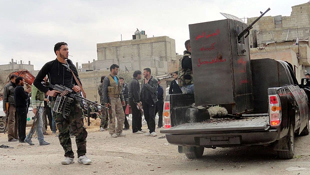 Main Syria opposition group forms military council