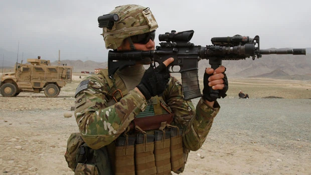 Afghan policeman drugs colleagues, kills 9