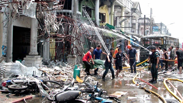 Bombs kill 9, wound at least 70 in Thai Muslim south