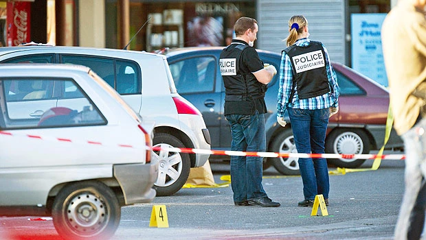 Anti-terror police join probe into French shooting