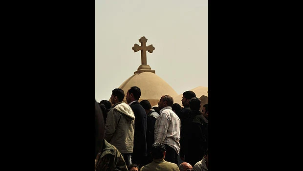 Thousands gather for funeral of Egypt’s Pope