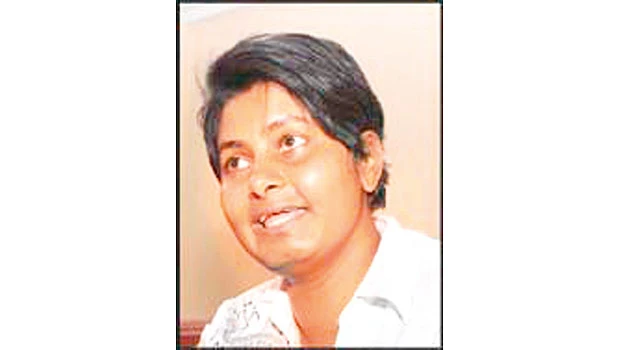 Frenchwoman looking for Sri Lankan mother in Kingdom