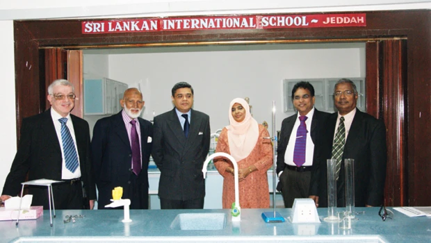 Senior Lankan minister visits SLISJ
