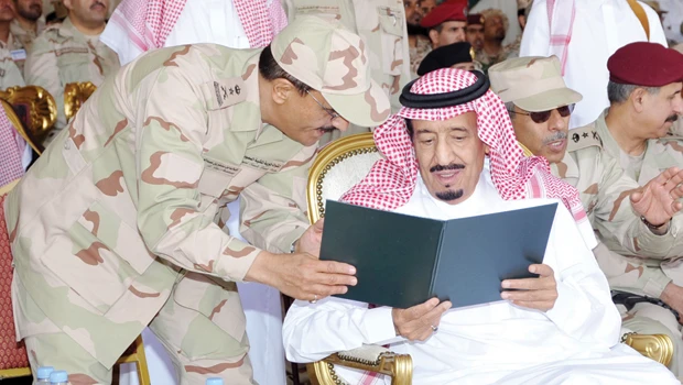 Defense minister commends officers in Jund Al-Islam-1 military exercise