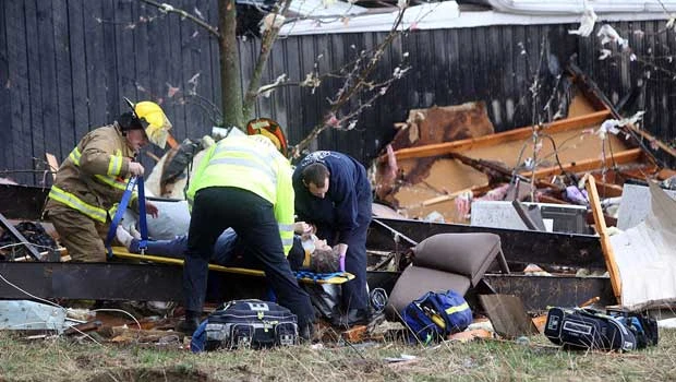 Storms in US kill 31, death toll could rise