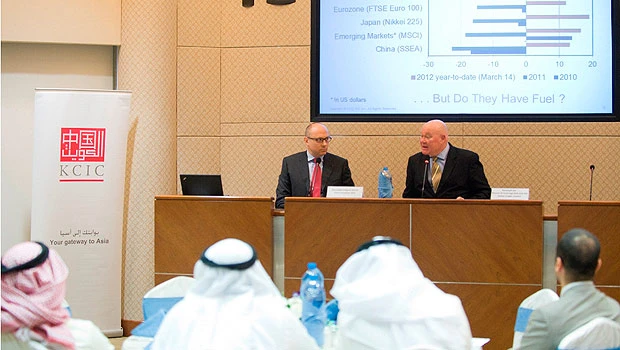 Global economy faces three key risks in 2012