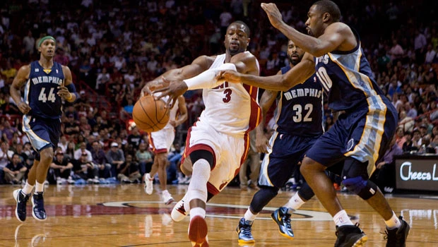 Grizzlies stop Heat home winning streak