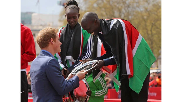 Kipsang and Keitany win as Kenyans dominate in London