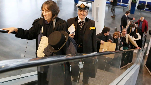 Cruise ship to retrace voyage of Titanic