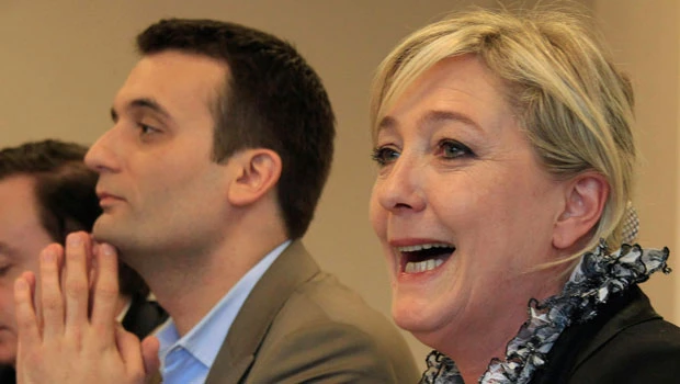 French rivals scramble to seduce Le Pen voters