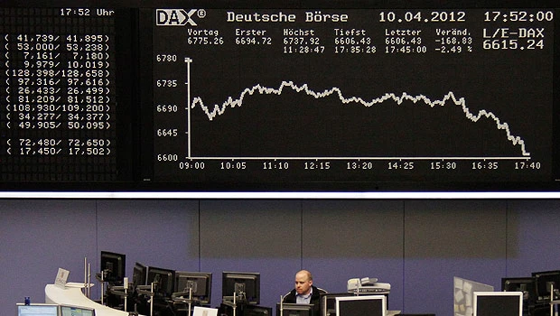 Saudi stock market and economy are strong ‘but global situation fragile’