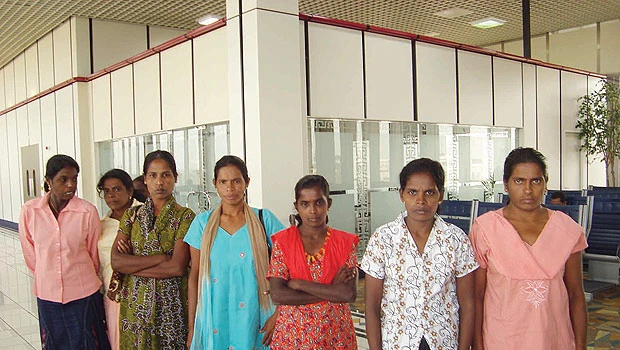Saudi philanthropist feeds Lankan maids stranded at Bahrain airport